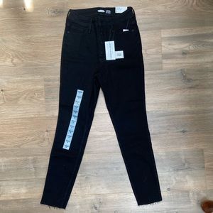 Old Navy Extra High-Waisted Button-Fly Rockstar Super Skinny jeans // size 6